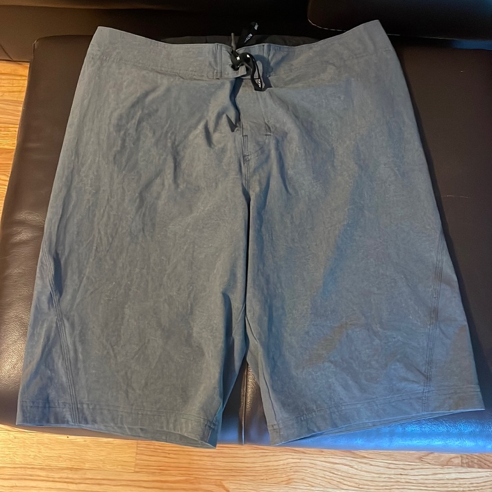 H&M Men’s bathing suit shorts